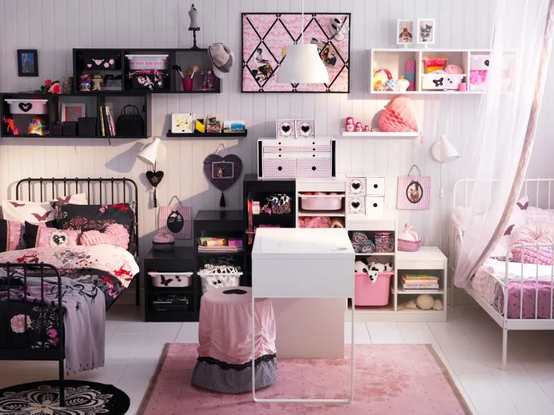 Un allestimento di stanza per ragazze di Ikea