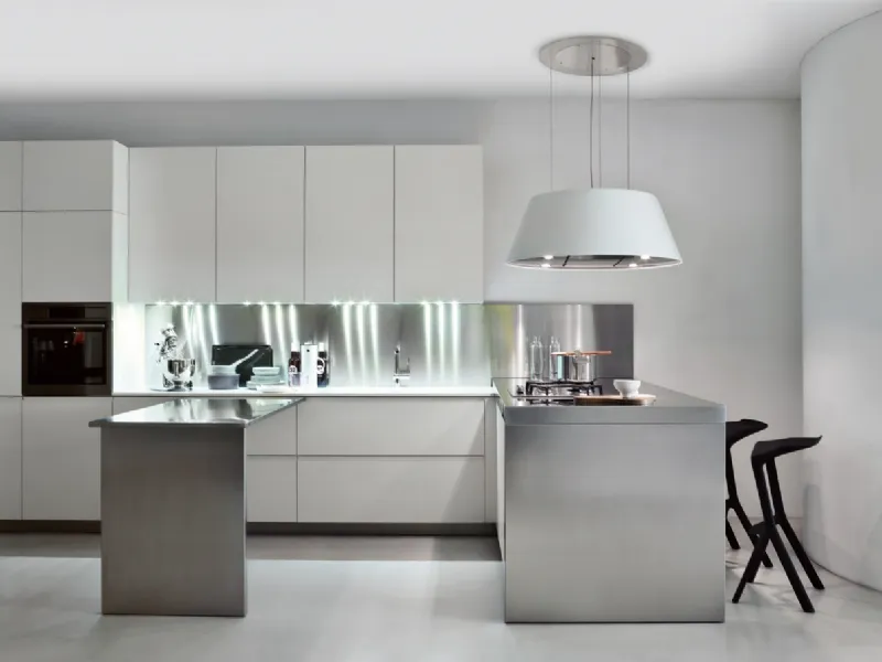 Elegante cappa di design Kono Elmar