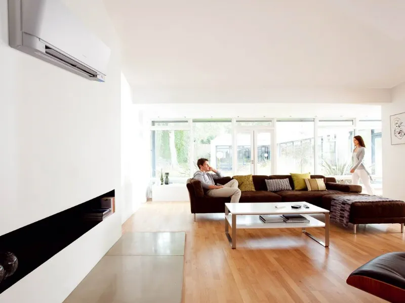 Daikin Emura