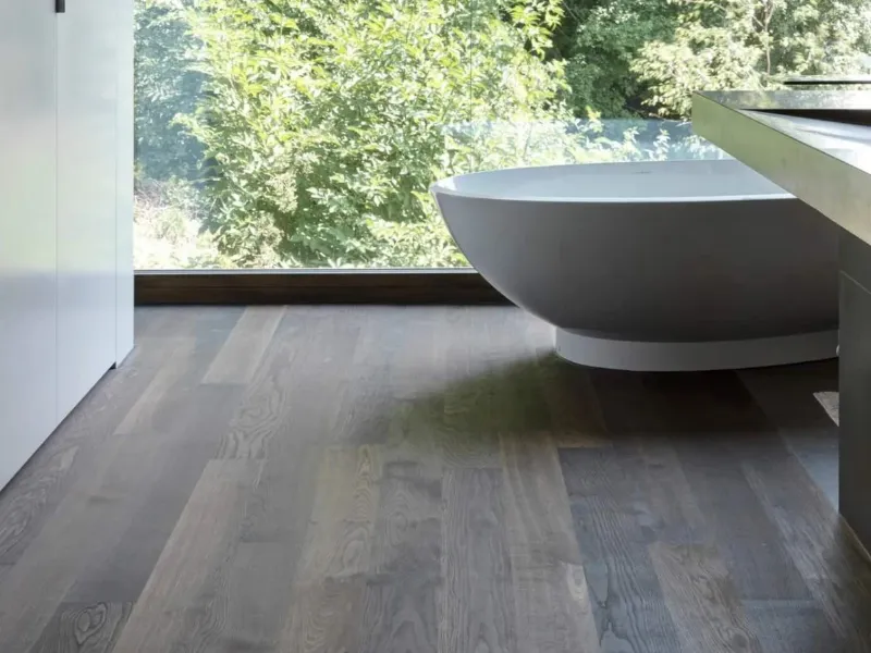 Bauwerk Parkett - Pavimento in legno per il bagno