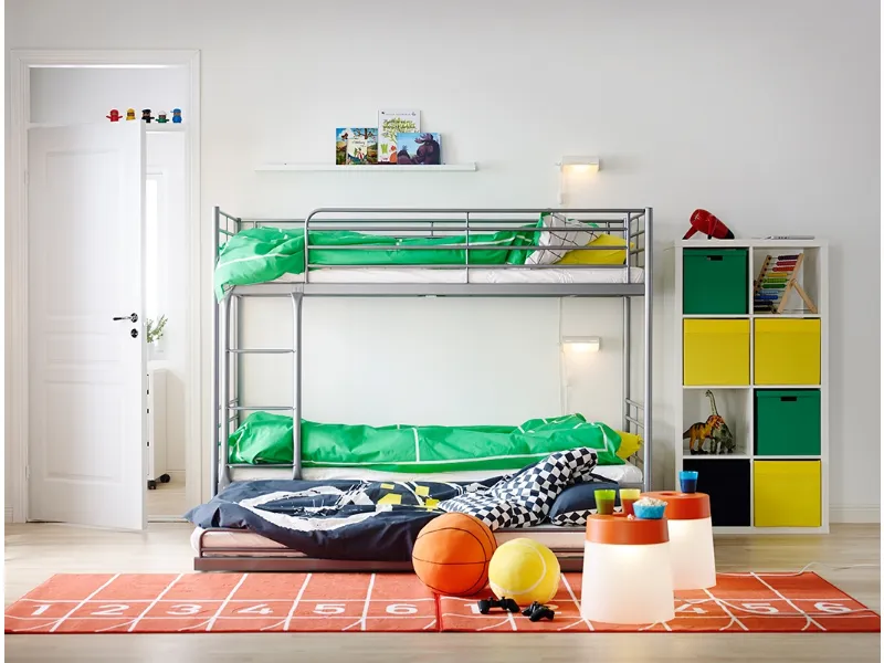 Letti a castello Ikea Svarta