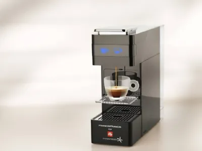 macchina caffè illy