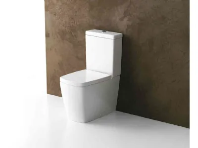 wc x-tre Axa