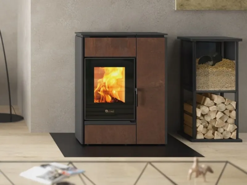Palazzetti - Multifire® Archie passa automaticamente da un combustibile all’altro