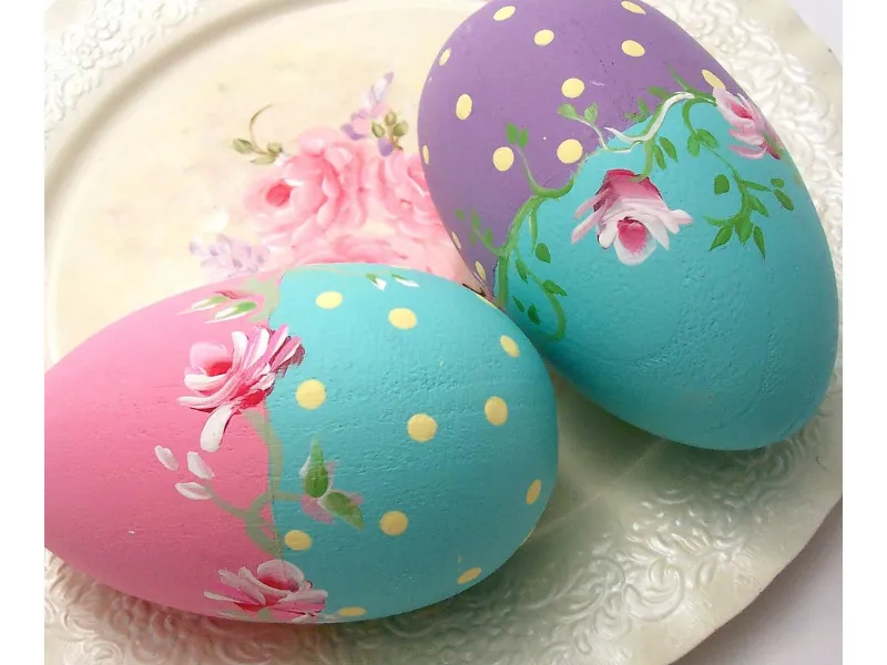 Come utilizzare le uova decorate